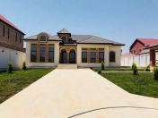 Satılır 4 otaqlı 185 m2 bağ evi Mərdəkan