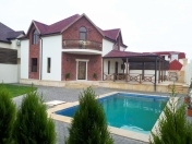 Satılır 7 otaqlı 200 m2 bağ evi Mərdəkan
