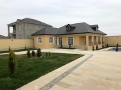Satılır 4 otaqlı 220 m2 bağ evi Mərdəkan