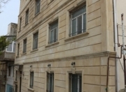 İcarəyə verilir 3 otaqlı 100 m2 ofis Elmlər Akademiyası m.