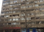 Satılır 3 otaqlı 93 m2 köhnə tikili Elmlər Akademiyası m.