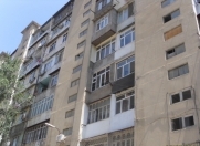 Satılır 4 otaqlı 90 m2 köhnə tikili Yeni Yasamal