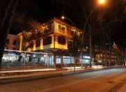 Satılır 14 otaqlı 600 m2 obyekt Atatürk parkı