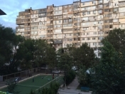 Satılır 3 otaqlı 100 m2 köhnə tikili Ayna Sultanova heykəli