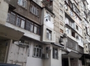 Satılır 4 otaqlı 100 m2 köhnə tikili Yeni Yasamal