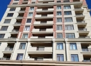 Satılır 3 otaqlı 124 m2 obyekt Elmlər Akademiyası m.