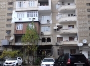 Satılır 3 otaqlı 90 m2 köhnə tikili Yeni Yasamal
