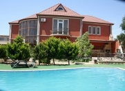 Satılır 5 otaqlı 400 m2 bağ evi Mərdəkan