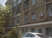 İcarəyə verilir 3 otaqlı 85 m2 ofis Elmlər Akademiyası m.