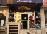 Satılır 5 otaqlı 100 m2 obyekt Yasamal parkı