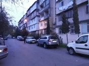 Satılır 3 otaqlı 80 m2 köhnə tikili 8 mkr