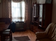 İcarəyə verilir 3 otaqlı 100 m2 köhnə tikili Əhmədli m.