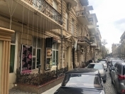 Satılır 22 otaqlı 600 m2 obyekt Sahil m.