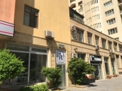 İcarəyə verilir 13 otaqlı 400 m2 ofis Aqua Park