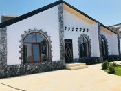 Satılır 4 otaqlı 140 m2 bağ evi Mərdəkan