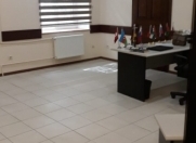 İcarəyə verilir 1 otaqlı 40 m2 ofis Elmlər Akademiyası m.