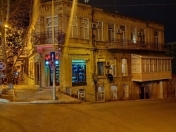 Satılır 4 otaqlı 95 m2 köhnə tikili İçəri Şəhər