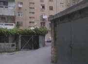 Satılır 4 otaqlı 80 m2 köhnə tikili Hövsan