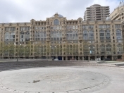 Satılır 3 otaqlı 115 m2 köhnə tikili Qış parkı