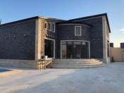 Satılır 4 otaqlı 180 m2 bağ evi Mərdəkan