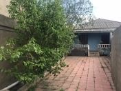 Satılır 3 otaqlı 90 m2 həyət evi Binəqədi