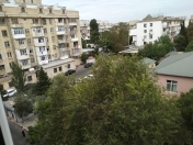 Satılır 1 otaqlı 31 m2 köhnə tikili Gənclik m.
