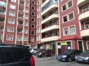 Satılır 3 otaqlı 130 m2 yeni tikili 8 mkr