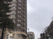 İcarəyə verilir 3 otaqlı 150 m2 yeni tikili 28 May m.