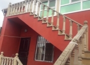 Satılır 5 otaqlı 200 m2 həyət evi Ramana