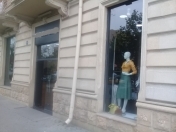 İcarəyə verilir 2 otaqlı 120 m2 obyekt Space TV