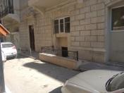 Satılır 6 otaqlı 140 m2 obyekt Fontanlar bağı