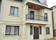 Satılır 7 otaqlı 300 m2 villa Maştağa