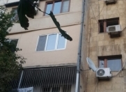 Satılır 3 otaqlı 90 m2 köhnə tikili Koala parkı