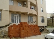 Satılır 5 otaqlı 228 m2 obyekt Qaraçuxur