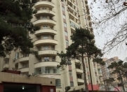 İcarəyə verilir 3 otaqlı 105 m2 köhnə tikili Şah İsmayıl Xətai m.