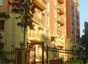 İcarəyə verilir 4 otaqlı 190 m2 yeni tikili Nərimanov r.