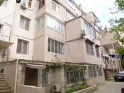 Satılır 2 otaqlı 34 m2 köhnə tikili İnşaatçılar m.