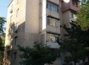 İcarəyə verilir 2 otaqlı 50 m2 köhnə tikili Hüseyn Cavid parkı