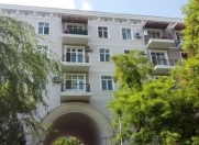 Satılır 2 otaqlı 62 m2 köhnə tikili Səməd Vurğun parkı