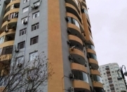 Satılır 4 otaqlı 220 m2 yeni tikili Hüseyn Cavid parkı