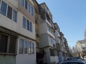 Satılır 3 otaqlı 75 m2 köhnə tikili Hüseyn Cavid parkı