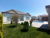 Satılır 4 otaqlı 200 m2 bağ evi Mərdəkan