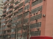 Satılır 3 otaqlı 130 m2 yeni tikili Tibb Universiteti