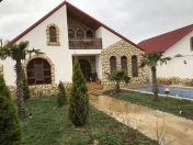 İcarəyə verilir 4 otaqlı 160 m2 bağ evi Mərdəkan