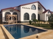 Satılır 4 otaqlı 220 m2 bağ evi Mərdəkan