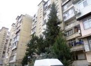 Satılır 4 otaqlı 100 m2 köhnə tikili Əhmədli m.