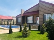 Satılır 4 otaqlı 180 m2 bağ evi Mərdəkan