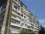 Satılır 2 otaqlı 60 m2 köhnə tikili 8 mkr