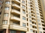 Satılır 4 otaqlı 170 m2 yeni tikili Rusiya səfirliyi