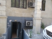 Satılır 2 otaqlı 80 m2 obyekt Musabəyov parkı